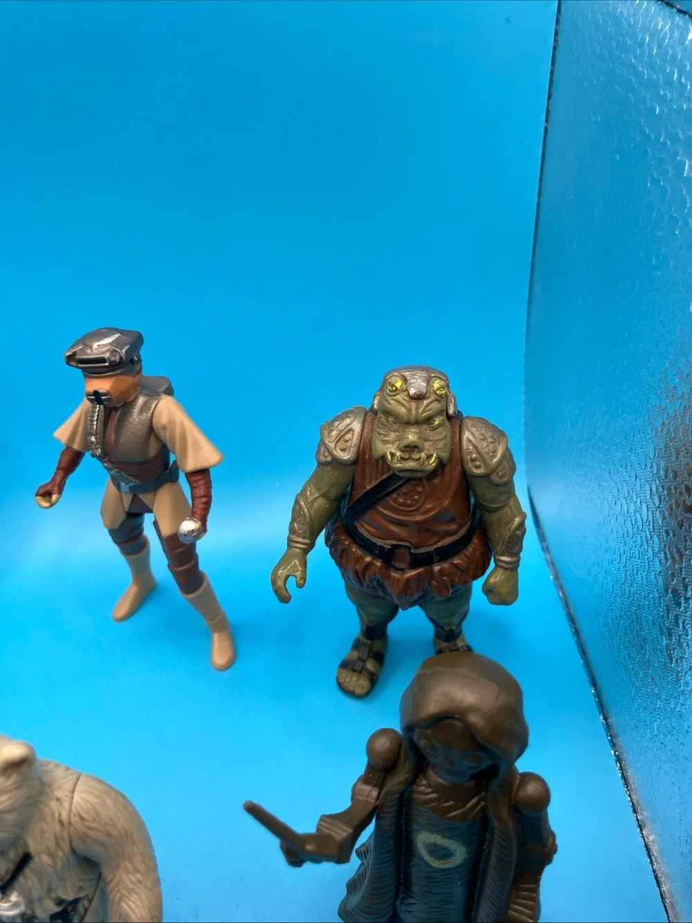lot of 8 vintage Star Wars Figures